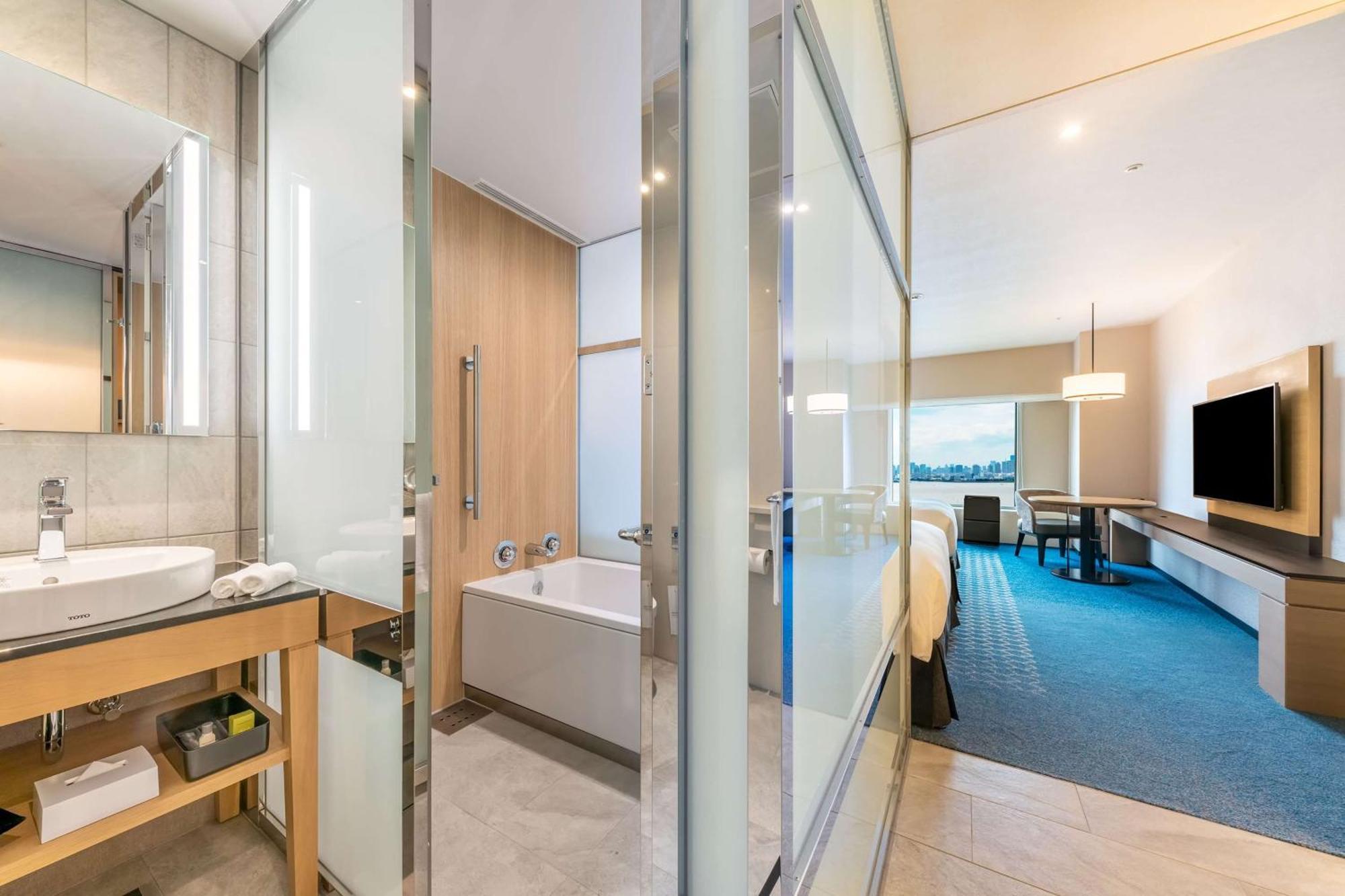 Hilton Tokyo Bay Hotel Urayasu Ngoại thất bức ảnh